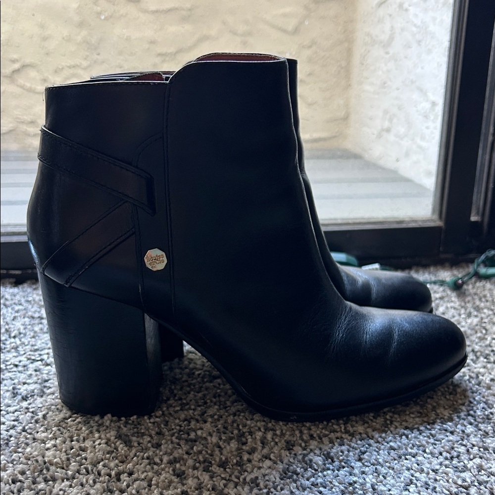 Louise et Cie Ankle Boots